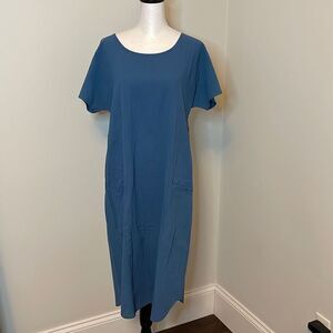 La Mode | Blue Short-Sleeve Jewel-Collar Pocket Midi Dress - Women Dress. Size L